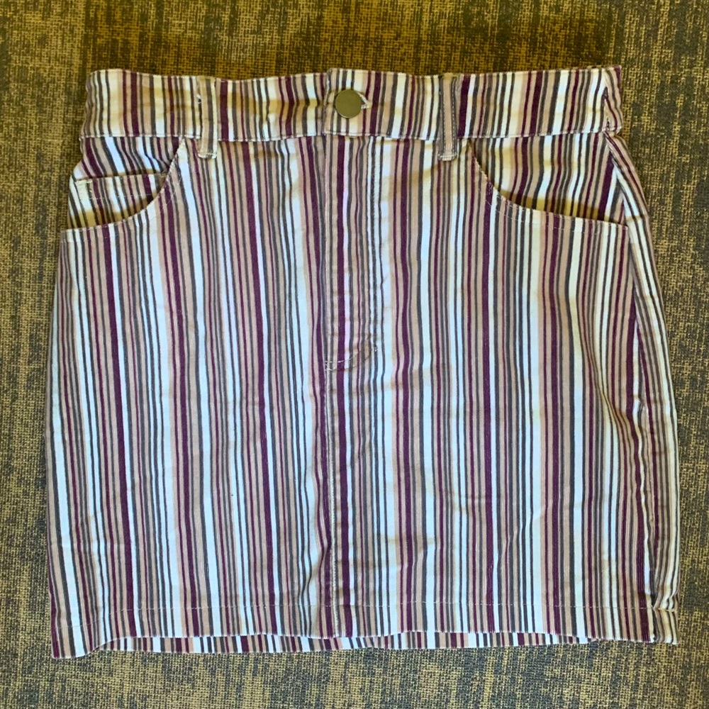 Cute warm color fall skirt, corduroy stripes